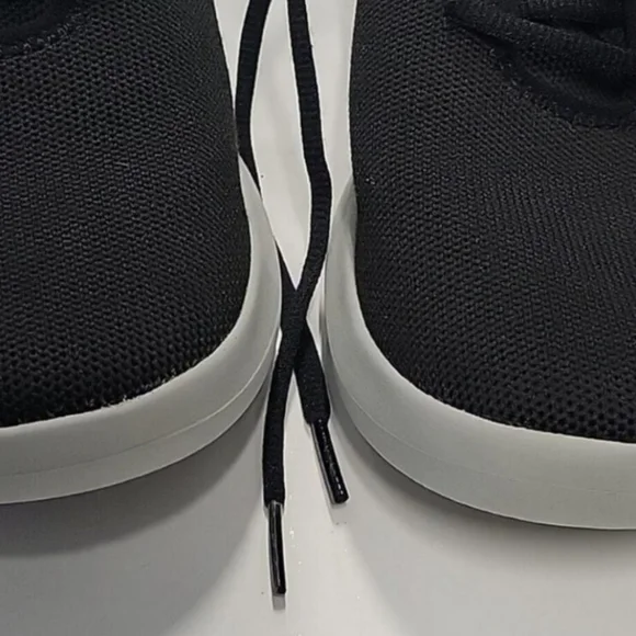 Kizik Madrid Knit Sneakers - Picture 2 of 11